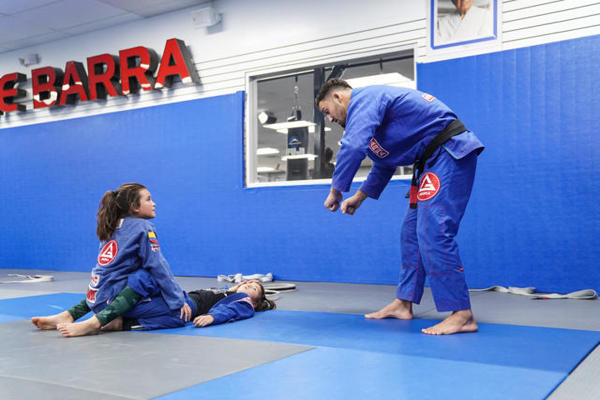 Martial arts for girls near me Westchase Houston Texas EUA