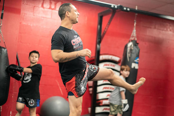 Your guide to Muay Thai free in Houston, TX classes: FAQs & tips