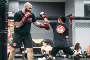 Kickboxing classes: Fitness & technique Houston, TX