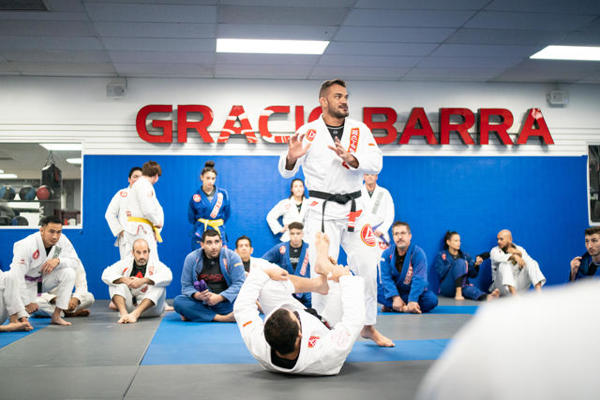 Martial arts class achievement and belts: Houston, TX schools