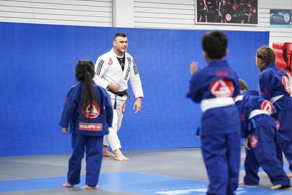 Kids confidence building through martial arts at Gracie Barra Westchase | Phone: +1 (713) 977-7418