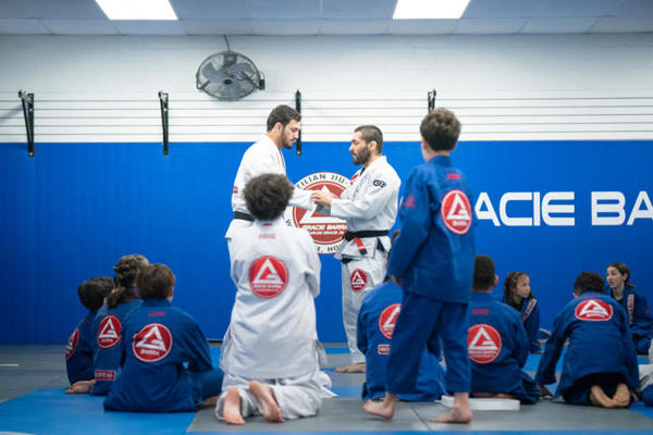 Weekend warriors: Brazilian jiu-jitsu for kids and teens on saturdays at Gracie Barra Westchase Houston, TX | Phone: +1 (713) 977-7418