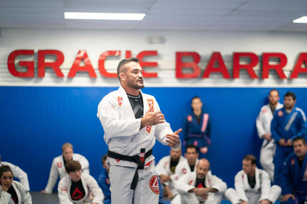 Gracie Barra Westchase: How to do it to enroll in self defense Westchase programs in Houston, TX