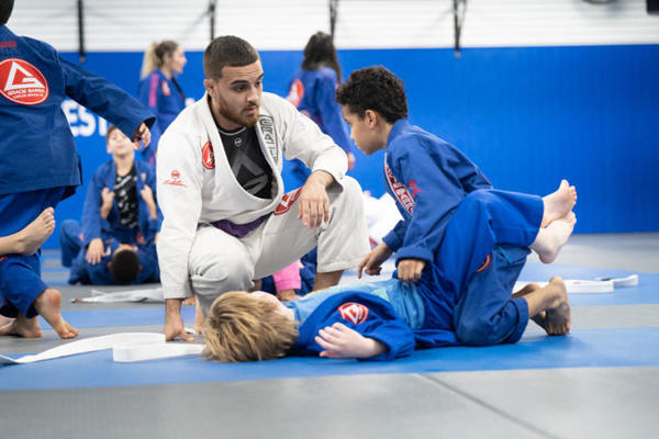 Gracie Barra Westchase: Which one of the martial arts Westchase schools is best for homeschool in Houston, TX