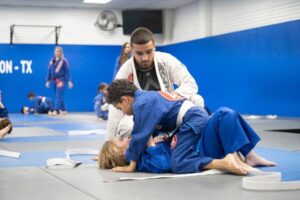 Kids martial arts near Briar Forest: how to do it at Gracie Barra Westchase