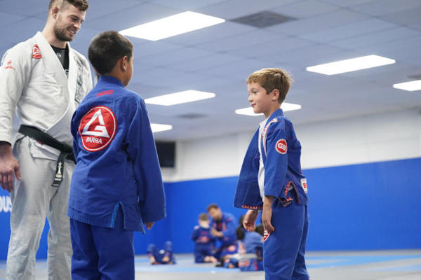 Gracie Barra Westchase: How to develop trust and respect through martial arts near Briar Forest