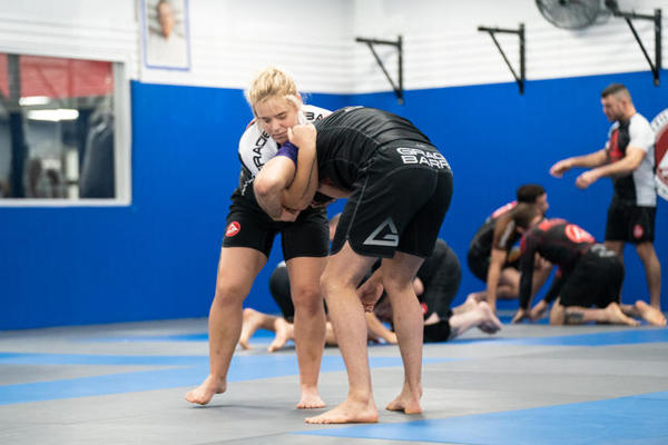 Gracie Barra Westchase: What do you want to achieve with self defense for adults Gracie Barra Westchase: What do you want to achieve with self defense for adults