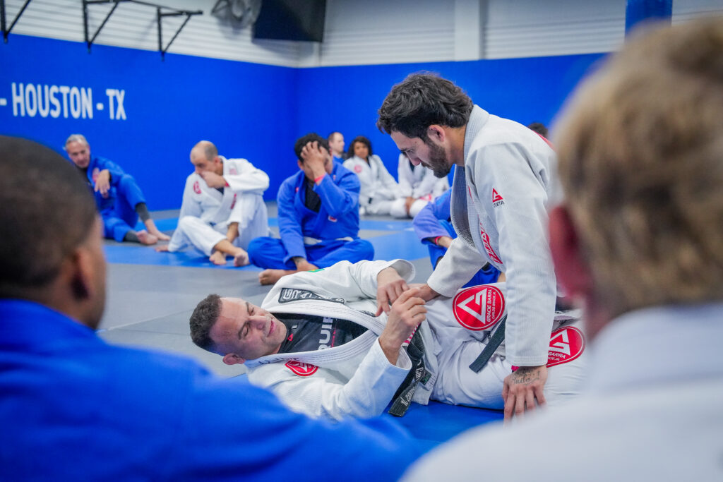 Training Jiu-Jitsu self defense